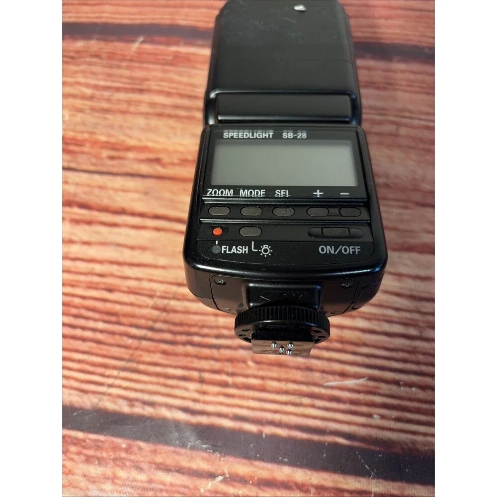 *FOR PARTS/NOT WORKING* Nikon SB-28 Speedlight Shoe Mount Flash - Black